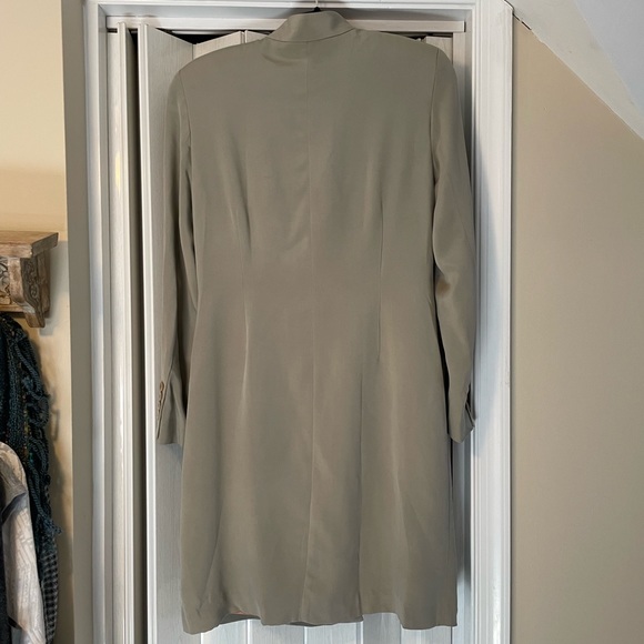 Patrick Collection Pure Silk Jacket - Picture 2 of 5